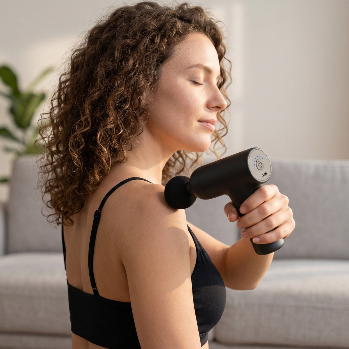 Portable Mini Massage Gun Deep Tissue Percussion Massager with 6 Speeds 5 Interchangeable Massage Heads Muscle Massager for Athletes Office Gym Travel